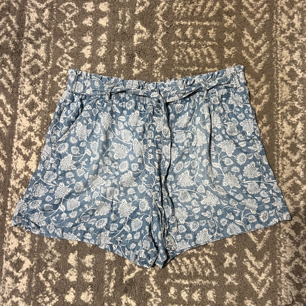 Knox Rose Floral Blue Women's Shorts size XL (SKUD-301)